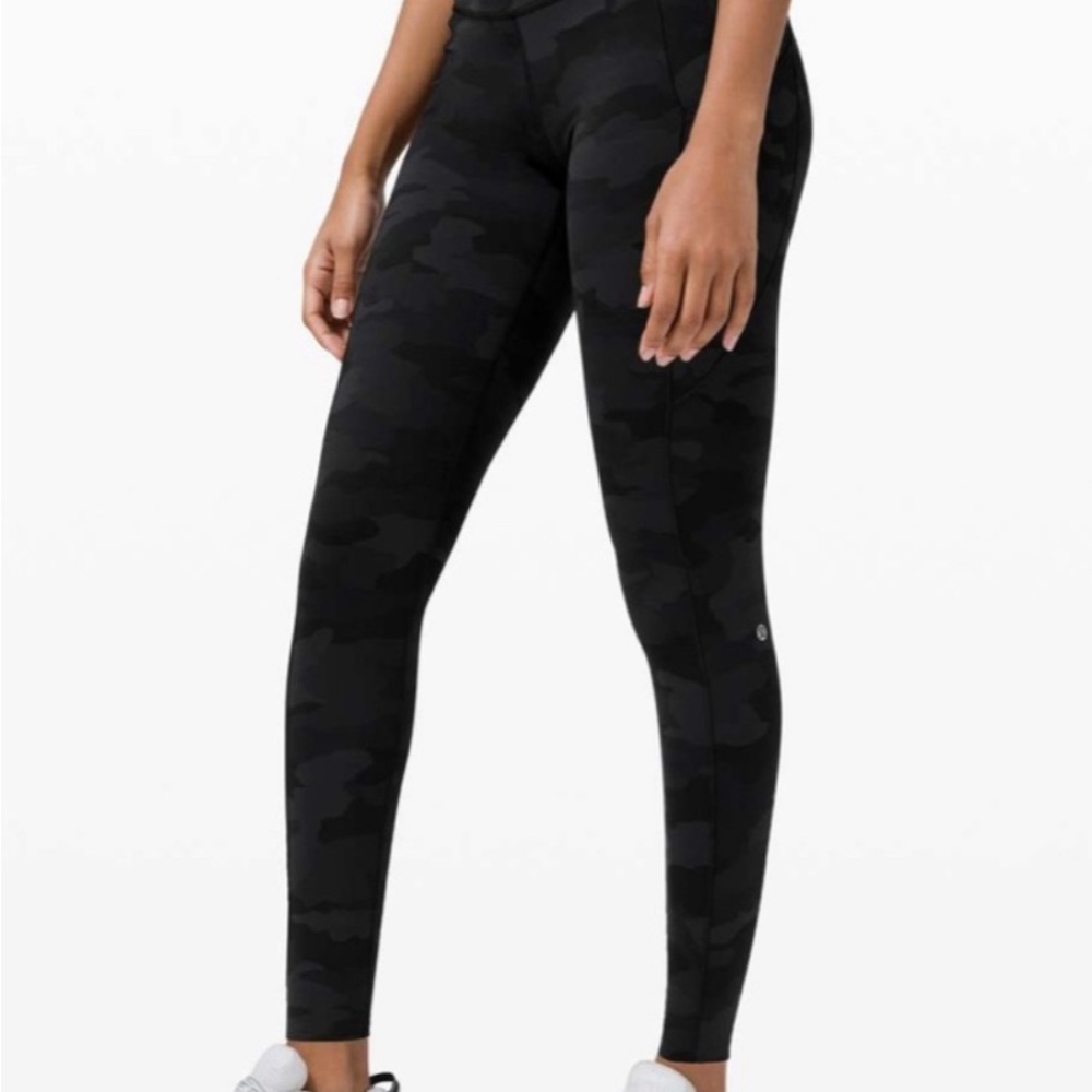 Lululemon fast and free capri gray camo size 0